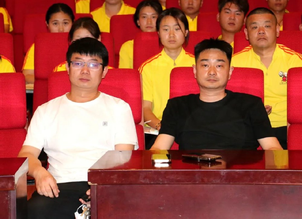 少林小龙武校