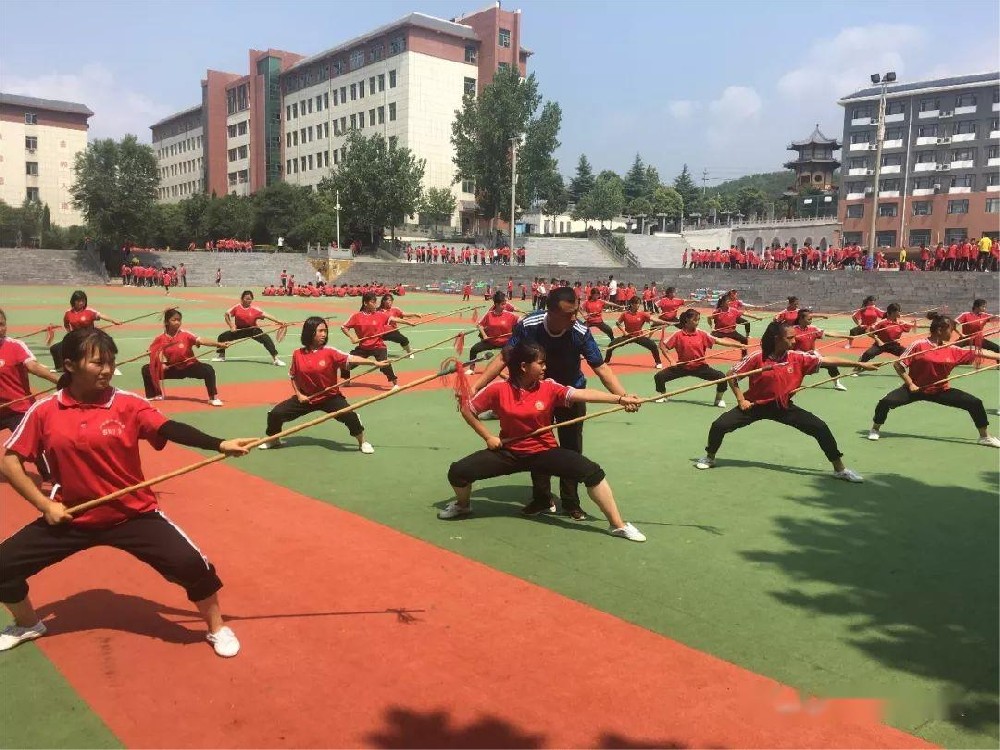 河南少林武校招收女学员吗？【少林武校招生官网】