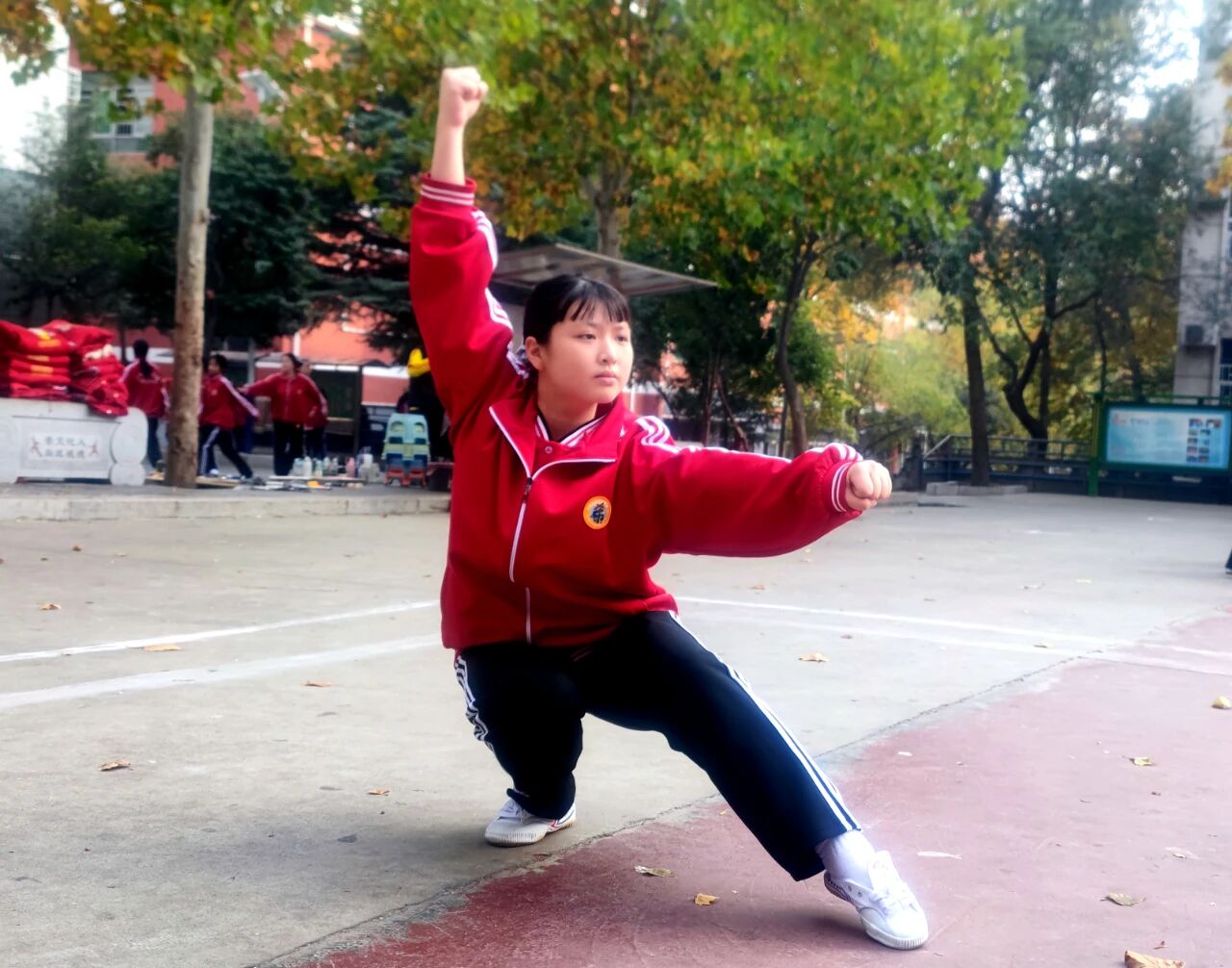 少林小龙武校武教全托女生部：巾帼展英姿 备战正当时