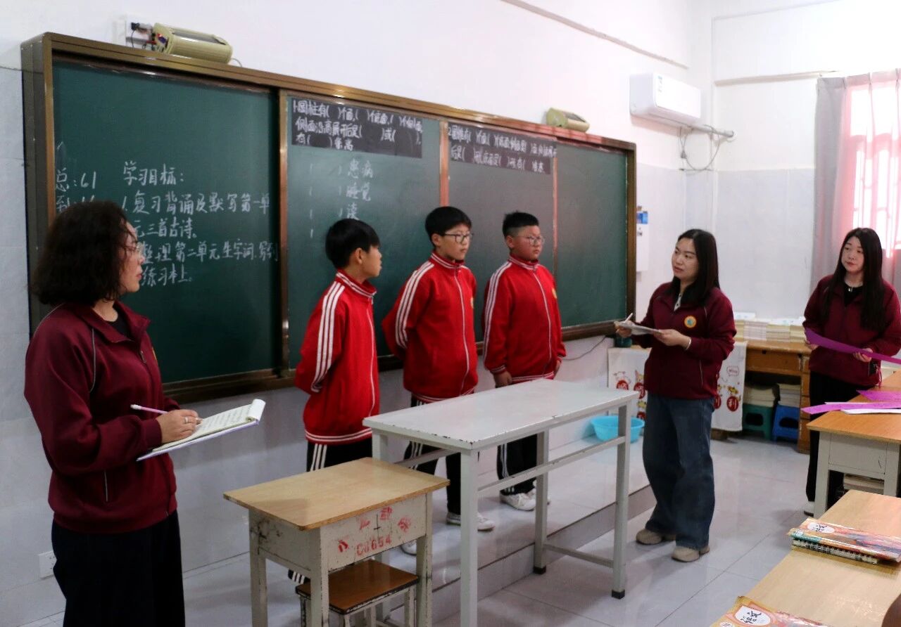 河南少林小龙武校